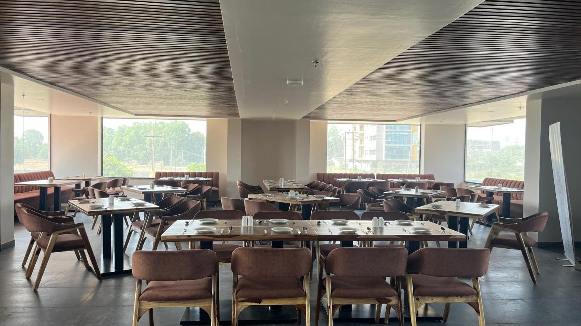 Clarks Inn Suites ג'איפור מראה חיצוני תמונה